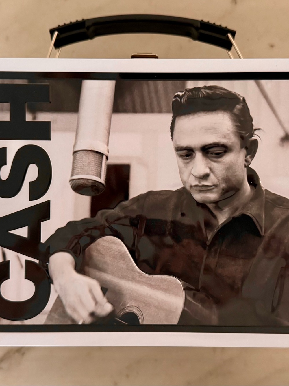 Johnny Cash Metal Lunchbox – Official Aquarius Tin Fun Box 2020